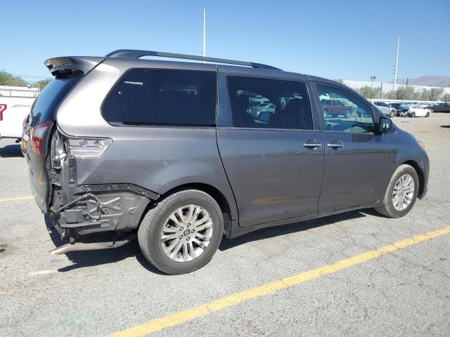 5TDYK3DC5GS694033 - 2016 TOYOTA SIENNA XLE GRAY photo 3
