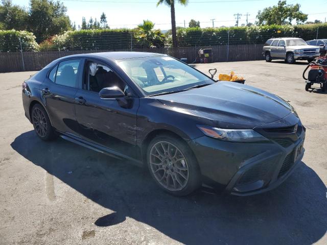 4T1T11AK5RU215035 - 2024 TOYOTA CAMRY SE NIGHT SHADE BLACK photo 4