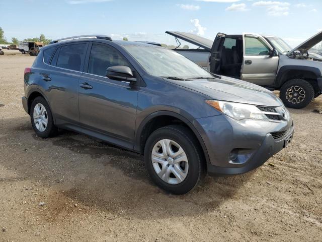 JTMBFREV1FD175214 - 2015 TOYOTA RAV4 LE 灰色 照片 4