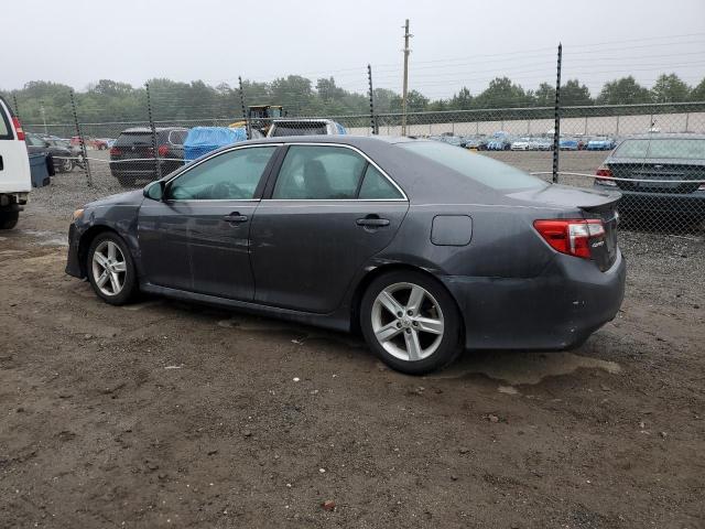 4T1BF1FK6CU125454 - 2012 TOYOTA CAMRY BASE GRAY photo 2