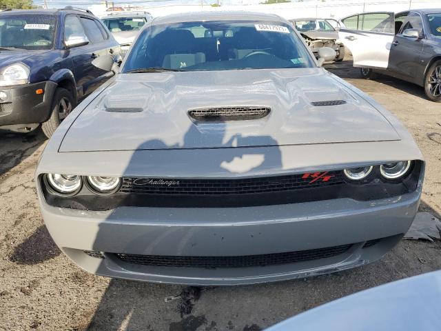 2C3CDZFJ4KH508576 - 2019 DODGE CHALLENGER R/T SCAT PACK GRAY photo 5