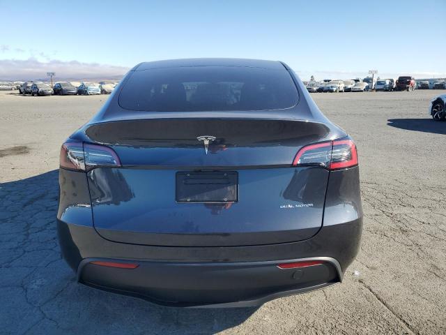 7SAYGDEE1RF025808 - 2024 TESLA MODEL Y Сірий фото 6