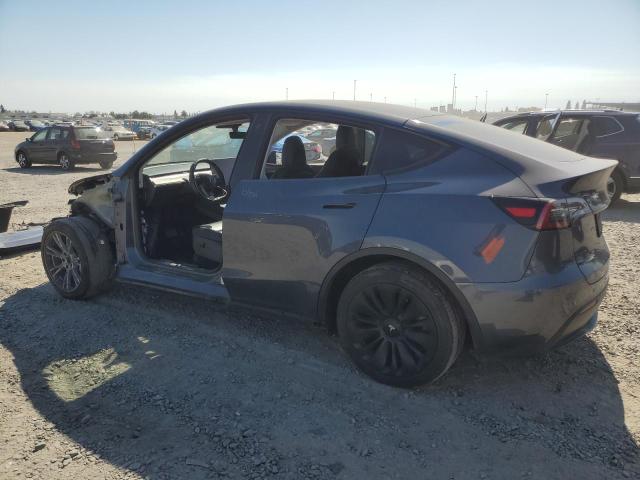 7SAYGAEE4PF744787 - 2023 TESLA MODEL Y GRAY photo 2