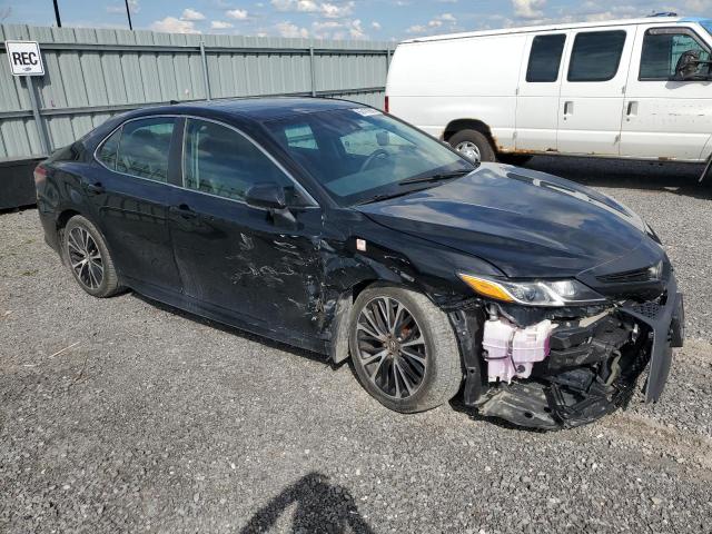 4T1B11HK2JU004459 - 2018 TOYOTA CAMRY L BLACK photo 4