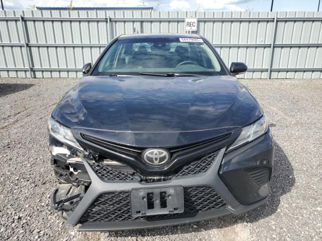 4T1B11HK2JU004459 - 2018 TOYOTA CAMRY L BLACK photo 5