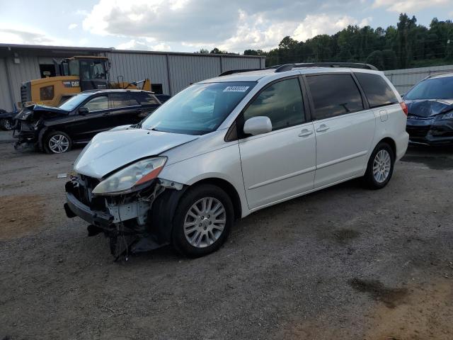 2010 TOYOTA SIENNA XLE, 