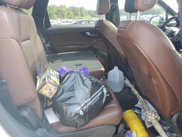 WA1LAAF79JD033460 - 2018 AUDI Q7 PREMIUM PLUS Biały zdjęcie 11