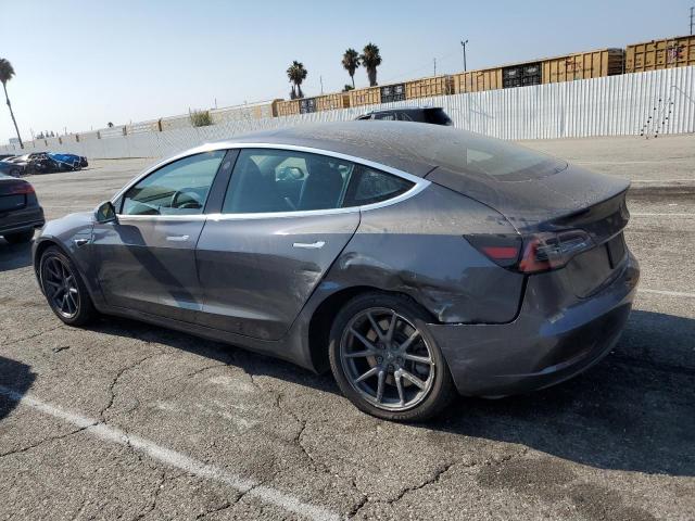 5YJ3E1EA8KF324310 - 2019 TESLA MODEL 3 ნაცრისფერი ფოტო 2