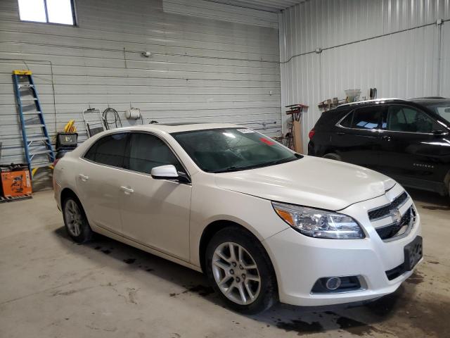 1G11F5RR7DF114493 - 2013 CHEVROLET MALIBU 2LT WHITE photo 4
