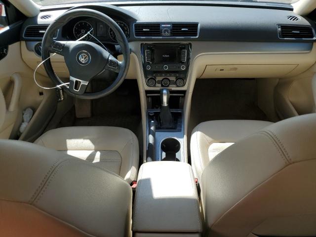 1VWBS7A39FC033278 - 2015 VOLKSWAGEN PASSAT SE RED photo 8