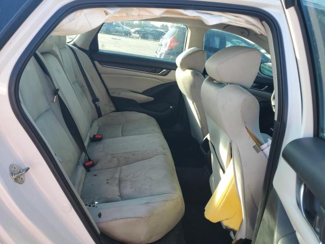 1HGCV1F16JA156979 - 2018 HONDA ACCORD LX თეთრი ფოტო 10