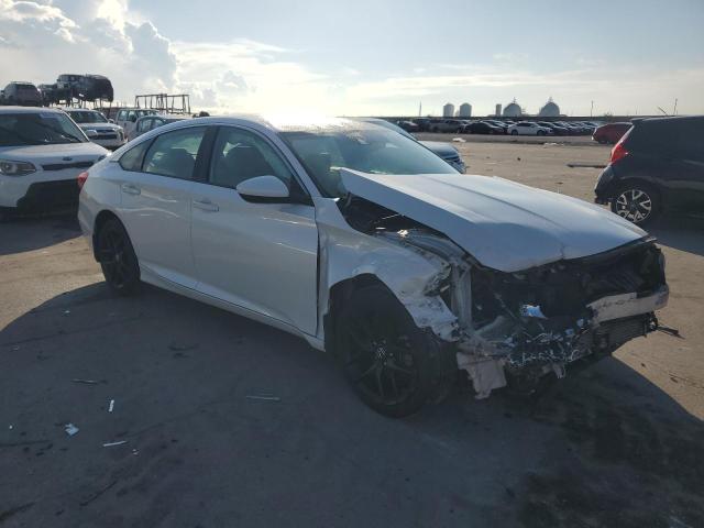 1HGCV1F16JA156979 - 2018 HONDA ACCORD LX თეთრი ფოტო 4