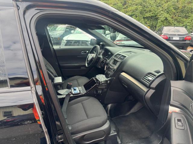 1FM5K8AR8HGD93711 - 2017 FORD EXPLORER POLICE INTERCEPTOR Czarny zdjęcie 5