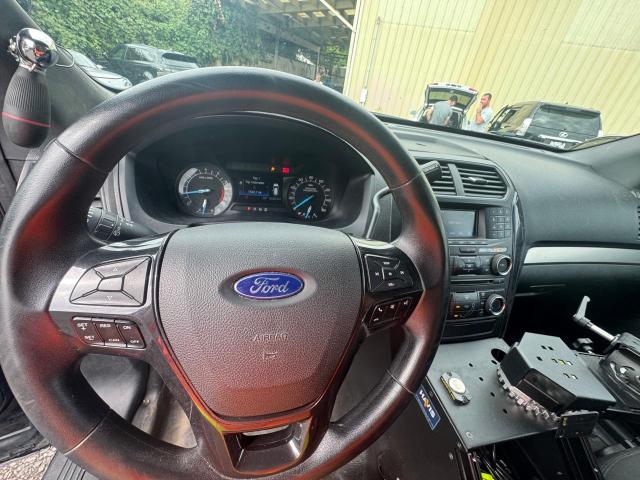 1FM5K8AR8HGD93711 - 2017 FORD EXPLORER POLICE INTERCEPTOR Czarny zdjęcie 9