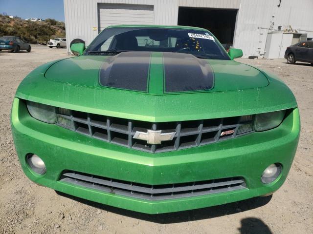 2G1FC1ED4B9131548 - 2011 CHEVROLET CAMARO LT GREEN photo 5