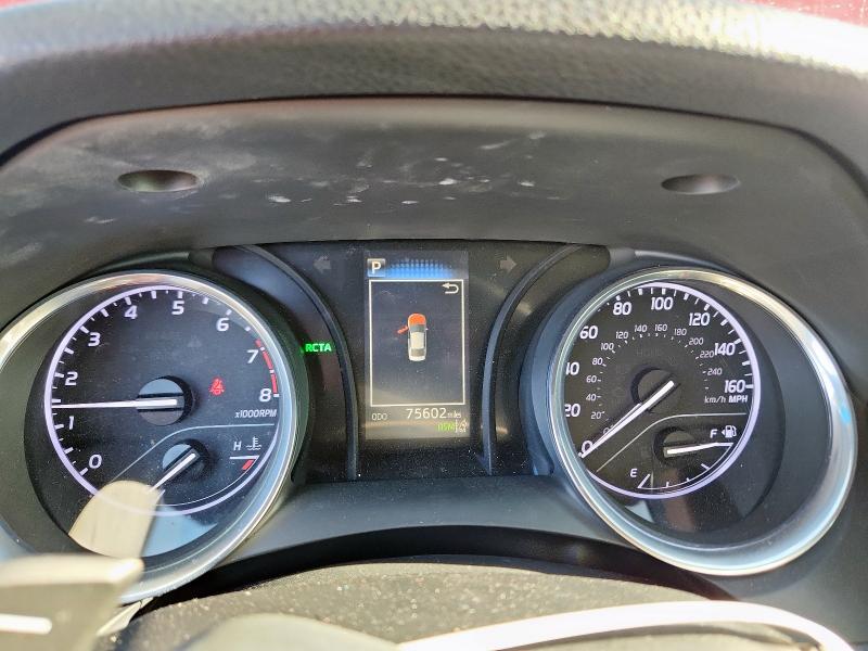 4T1B11HK4JU667791 - 2018 TOYOTA CAMRY L 勃艮第红 照片 9