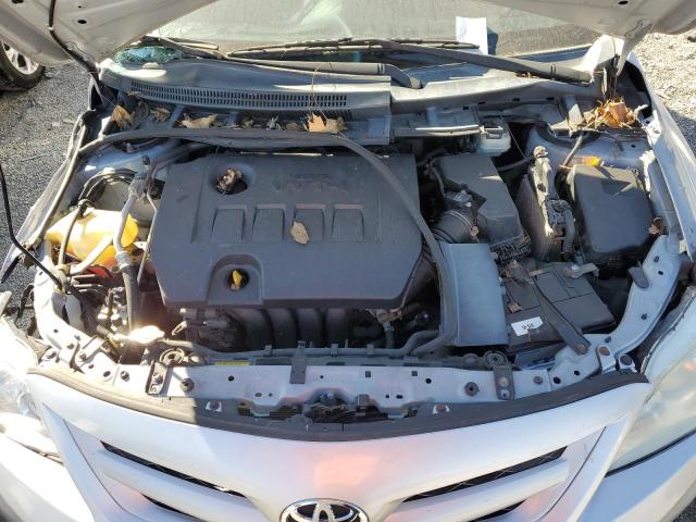 2T1BU4EE9CC907610 - 2012 TOYOTA COROLLA BASE SILVER photo 11