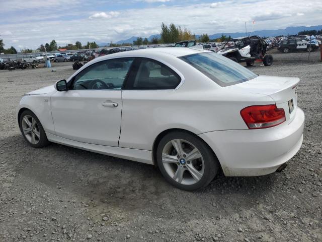 WBAUP9C55CVL91482 - 2012 BMW 128 I WHITE photo 2