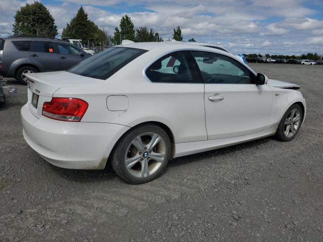 WBAUP9C55CVL91482 - 2012 BMW 128 I WHITE photo 3