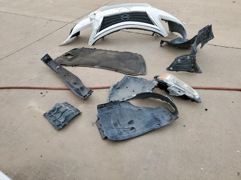 1N4AL3AP5FN324748 - 2015 NISSAN ALTIMA 2.5 WHITE photo 12