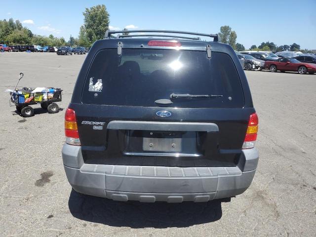 1FMYU03125DA06924 - 2005 FORD ESCAPE XLT BLACK photo 6