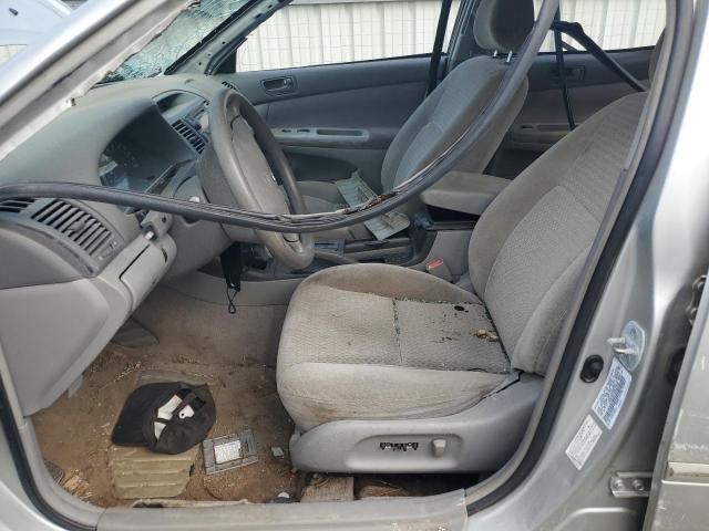4T1BE32K12U064596 - 2002 TOYOTA CAMRY LE SILVER photo 7