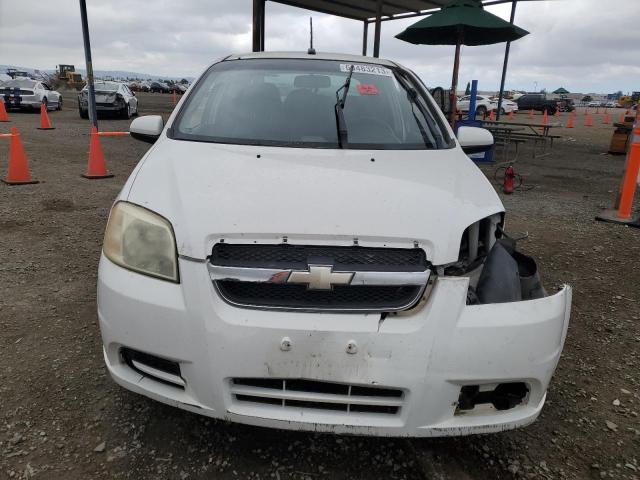 KL1TD56E59B662277 - 2009 CHEVROLET AVEO LS WHITE photo 5