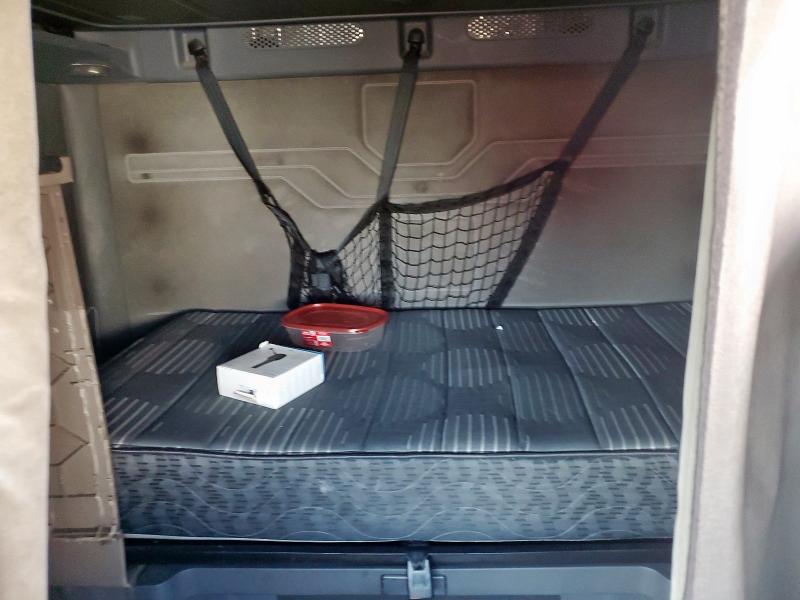 1FUJGLBGXCLBC8896 - 2012 FREIGHTLINER CASCADIA 1 RED photo 6