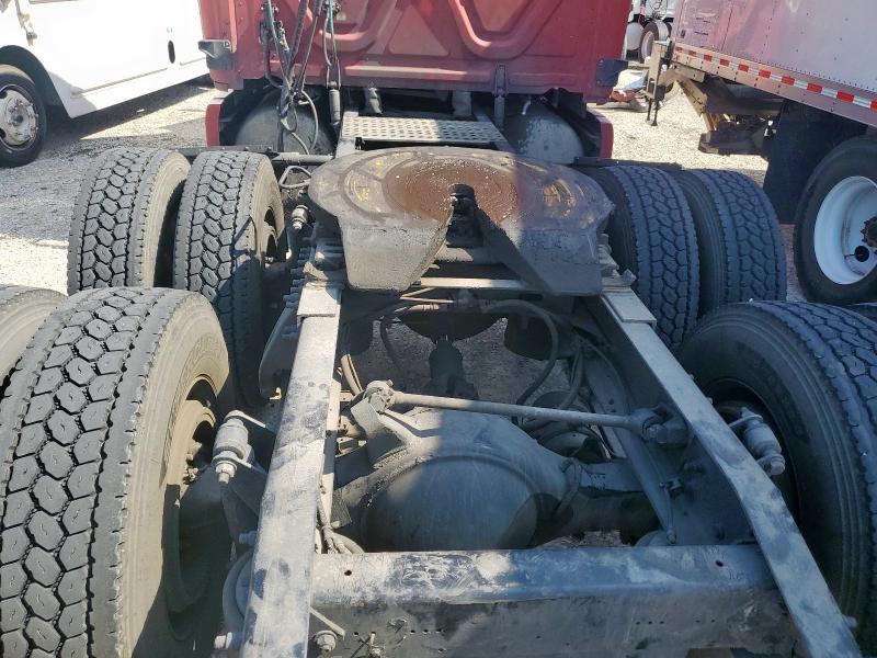 1FUJGLBGXCLBC8896 - 2012 FREIGHTLINER CASCADIA 1 RED photo 9