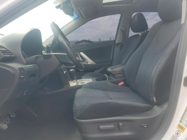 4T1BF3EK7BU697306 - 2011 TOYOTA CAMRY BASE أبيض صورة 7