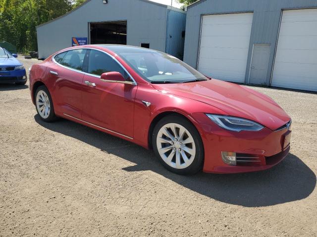 5YJSA1E26HF200643 - 2017 TESLA MODEL S 红色 照片 4