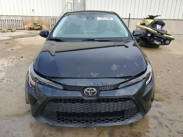 5YFEPMAE8MP195800 - 2021 TOYOTA COROLLA LE أسود صورة 5