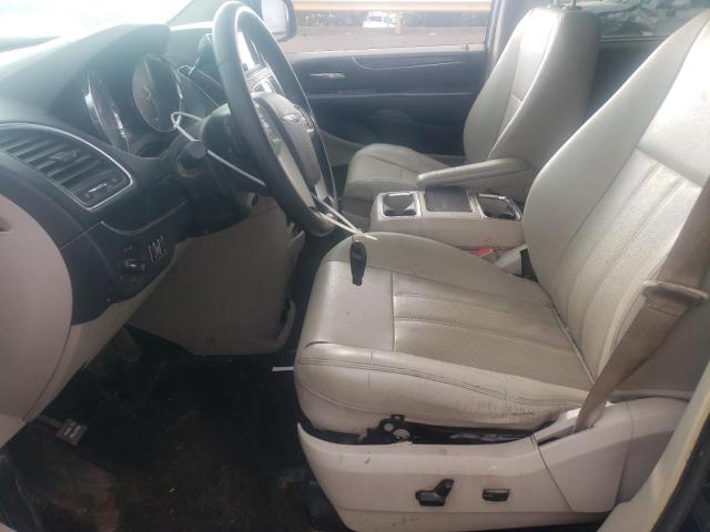 2C4RC1CG6FR618323 - 2015 CHRYSLER TOWN & COU TOURING L PURPLE photo 7