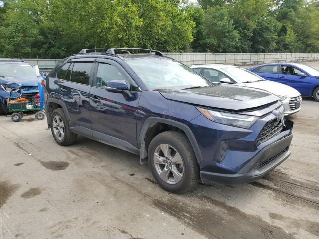 2T3P1RFV2PW334877 - 2023 TOYOTA RAV4 XLE ლურჯი ფოტო 4