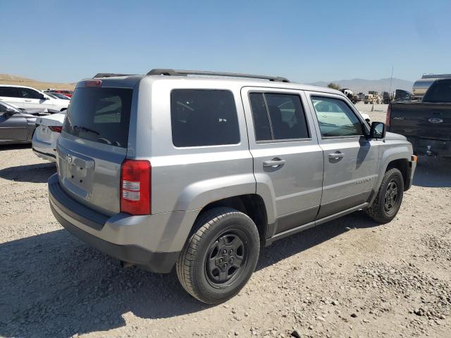 1C4NJRBB8FD197913 - 2015 JEEP PATRIOT SPORT ვერცხლისფერი ფოტო 3
