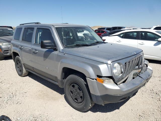 1C4NJRBB8FD197913 - 2015 JEEP PATRIOT SPORT ვერცხლისფერი ფოტო 4