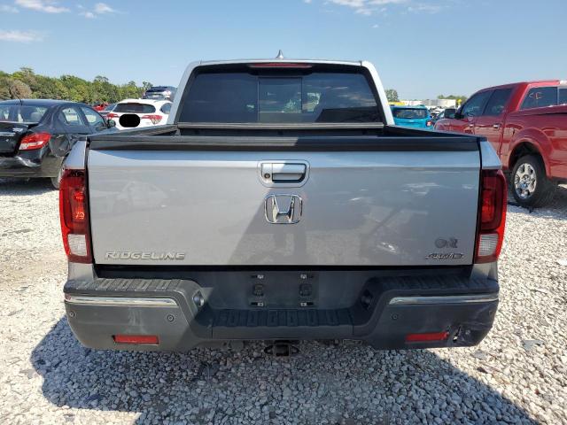 5FPYK3F7XJB013450 - 2018 HONDA RIDGELINE RTL SILVER photo 6