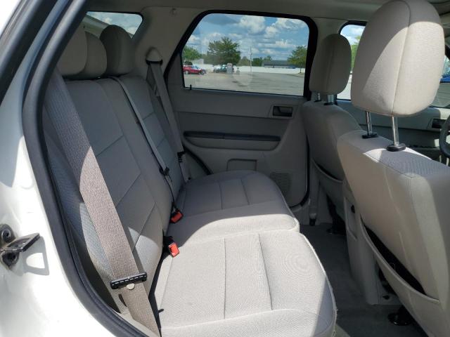 1FMCU0D7XBKA61318 - 2011 FORD ESCAPE XLT თეთრი ფოტო 11