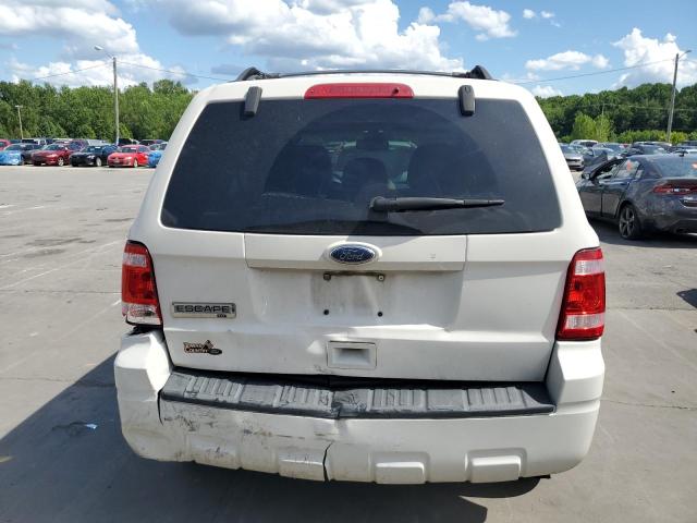 1FMCU0D7XBKA61318 - 2011 FORD ESCAPE XLT თეთრი ფოტო 6