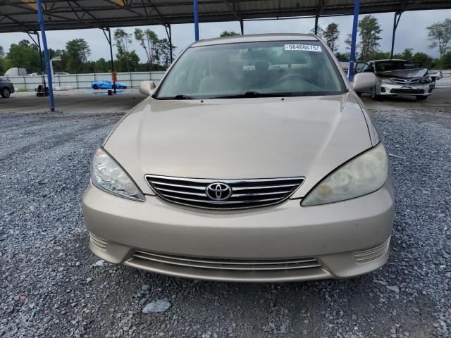 4T1BE32K25U626901 - 2005 TOYOTA CAMRY LE 金色 照片 5