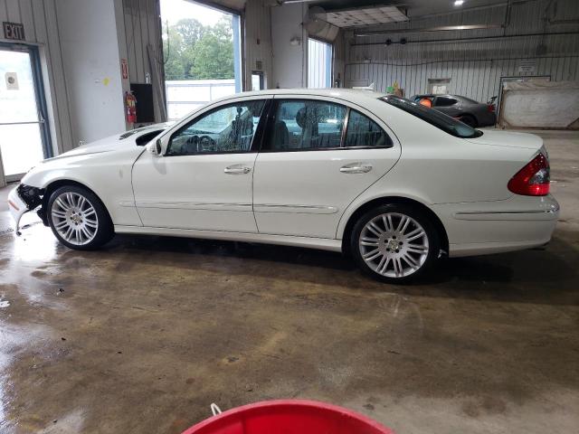 WDBUF87X88B285949 - 2008 MERCEDES-BENZ E 350 4MATIC WHITE photo 2