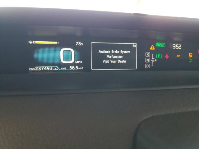 JTDKARFU7G3510004 - 2016 TOYOTA PRIUS 银色 照片 9