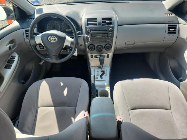 JTDBU4EE4B9133464 - 2011 TOYOTA COROLLA BASE Սպիտակ լուսանկար 8