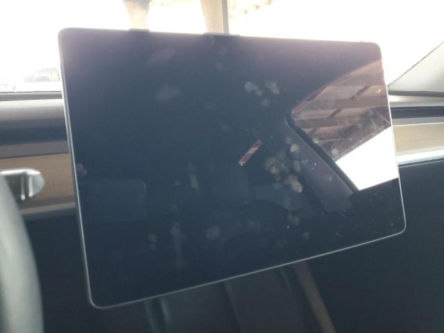 7SAYGDEF5NF313642 - 2022 TESLA MODEL Y 白色 照片 9