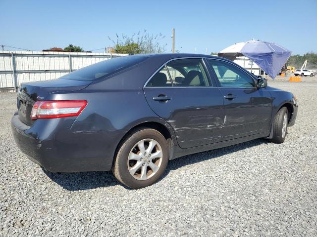 4T1BF3EK2BU756827 - 2011 TOYOTA CAMRY BASE Մոխրագույն լուսանկար 3