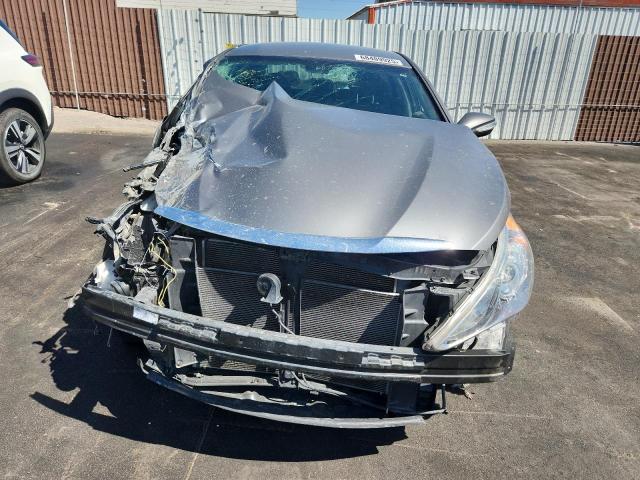 5NPEC4AC3EH868257 - 2014 HYUNDAI SONATA SE 灰色 照片 5