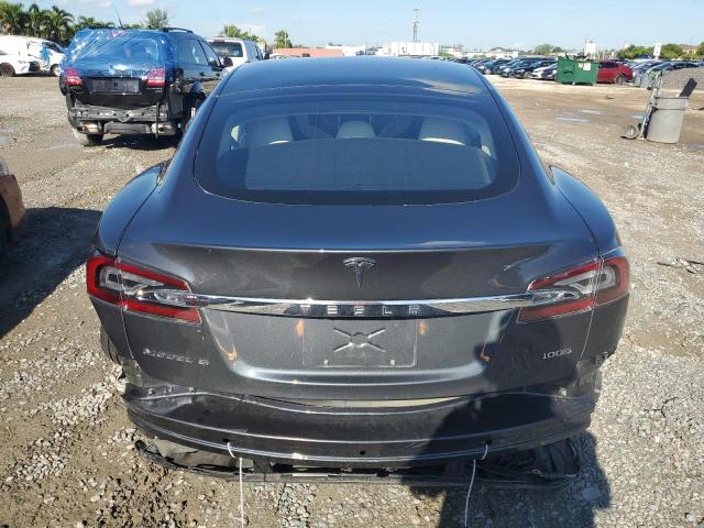 5YJSA1E27HF229195 - 2017 TESLA MODEL S Grau Foto 6