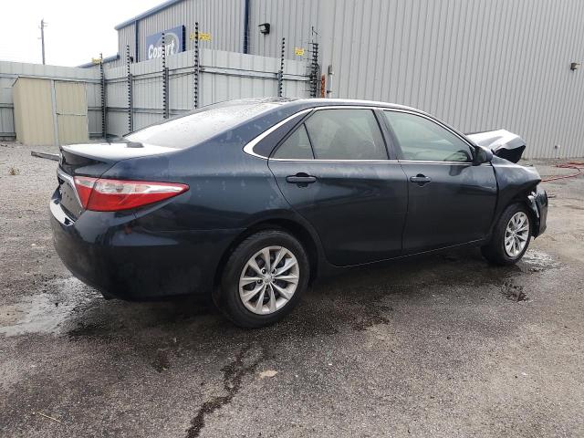 4T1BF1FK5FU985852 - 2015 TOYOTA CAMRY LE BLUE photo 3