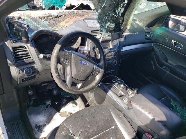 1FM5K8AR1HGB41718 - 2017 FORD EXPLORER POLICE INTERCEPTOR 白色 照片 8