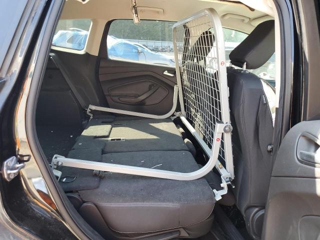 1FMCU9GD8KUC17561 - 2019 FORD ESCAPE SE Schwarz Foto 11